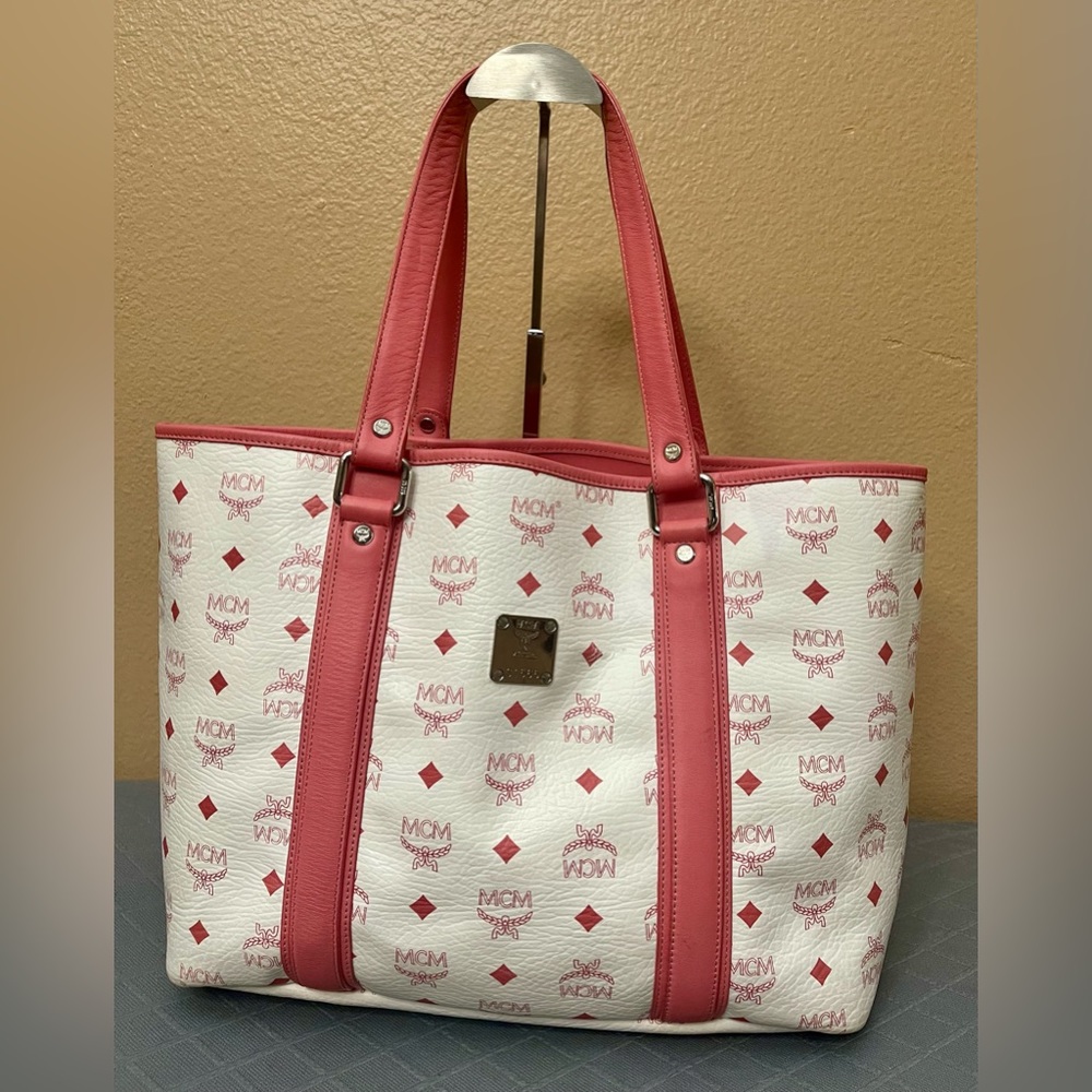 ‼️SOLD‼️MCM Visetos White and Pink Tote Bag